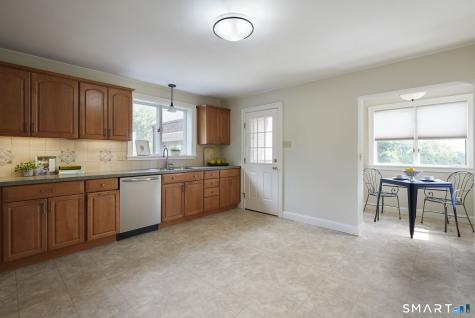 676 Ridge Road Wethersfield CT 06109