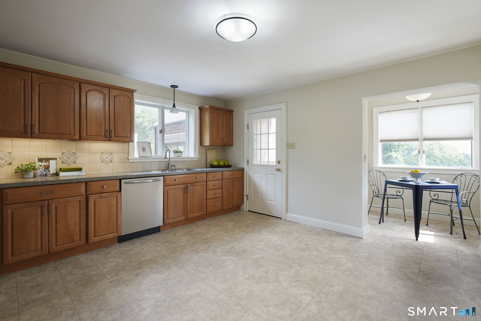 676 Ridge Road Wethersfield CT 06109