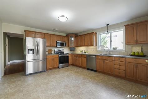 676 Ridge Road Wethersfield CT 06109