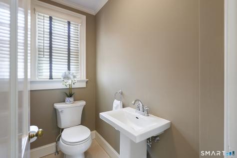 676 Ridge Road Wethersfield CT 06109