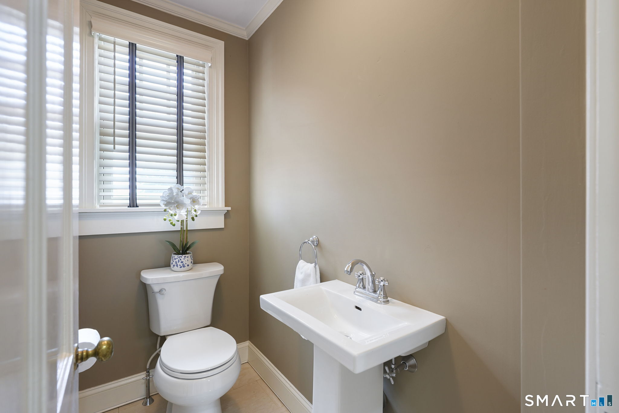 676 Ridge Road Wethersfield CT 06109