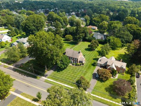676 Ridge Road Wethersfield CT 06109