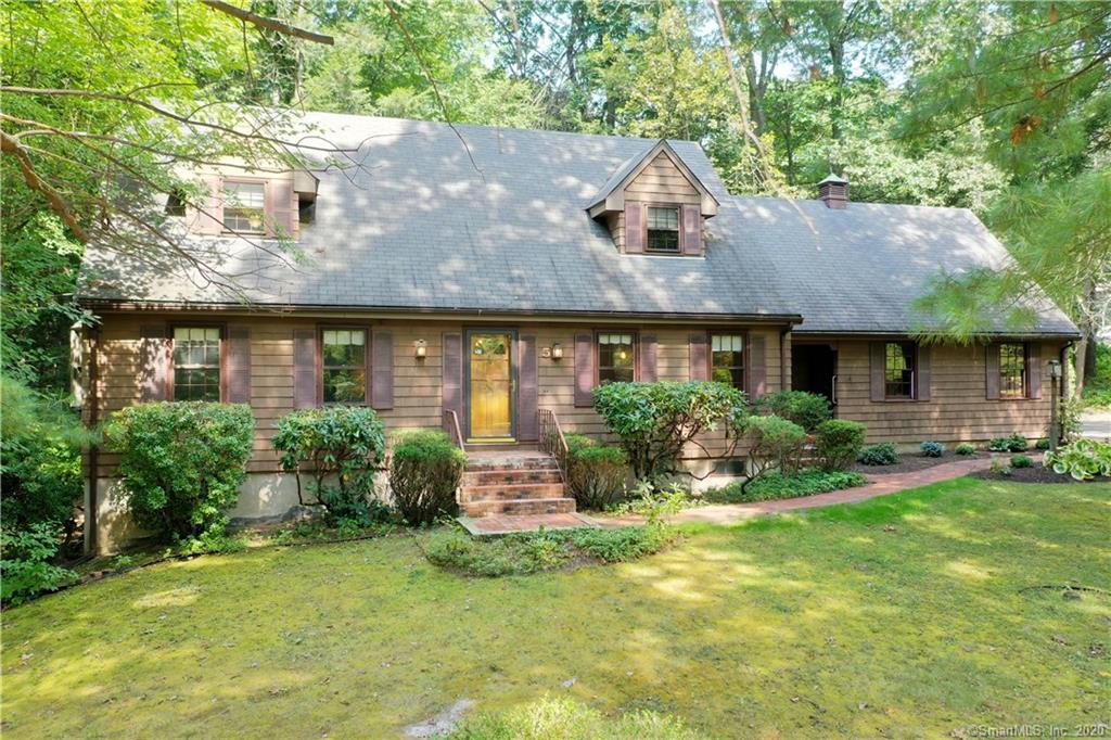 5 Buckboard Lane Avon CT 06001