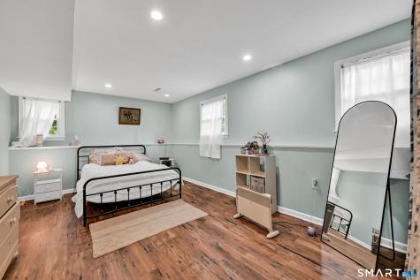 37 Madison Lane Simsbury CT 06092