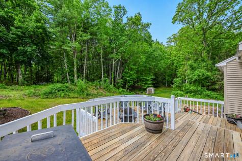 37 Madison Lane Simsbury CT 06092