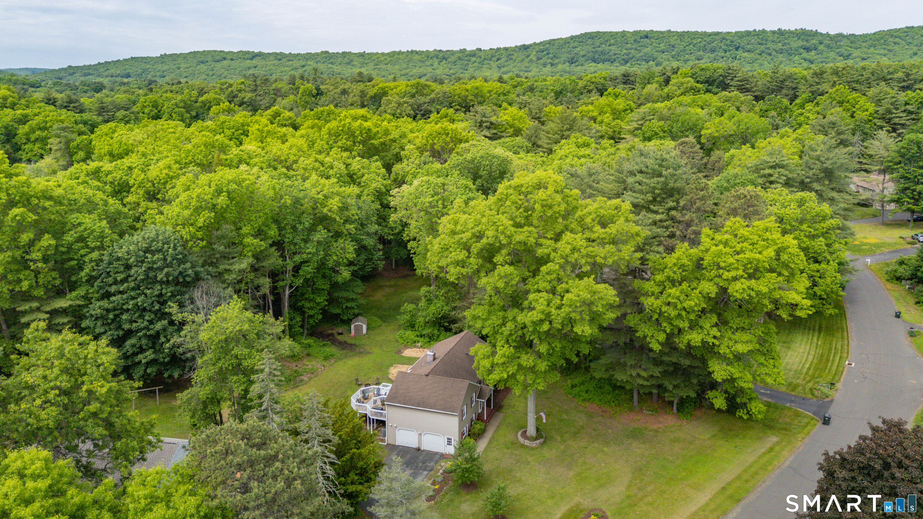 37 Madison Lane Simsbury CT 06092