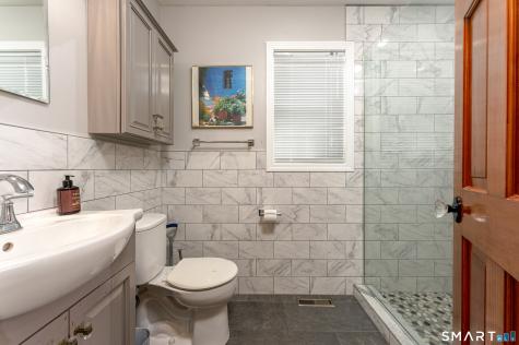 16 Benham Hill Place Hamden CT 06514