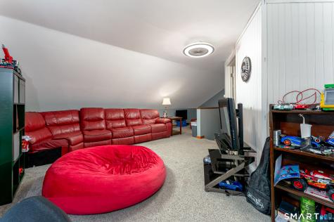 16 Benham Hill Place Hamden CT 06514