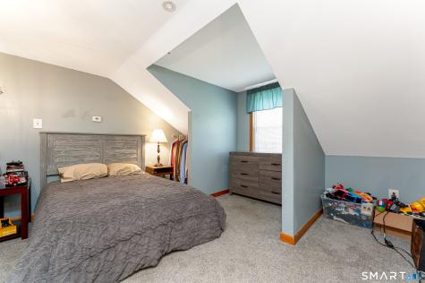 16 Benham Hill Place Hamden CT 06514