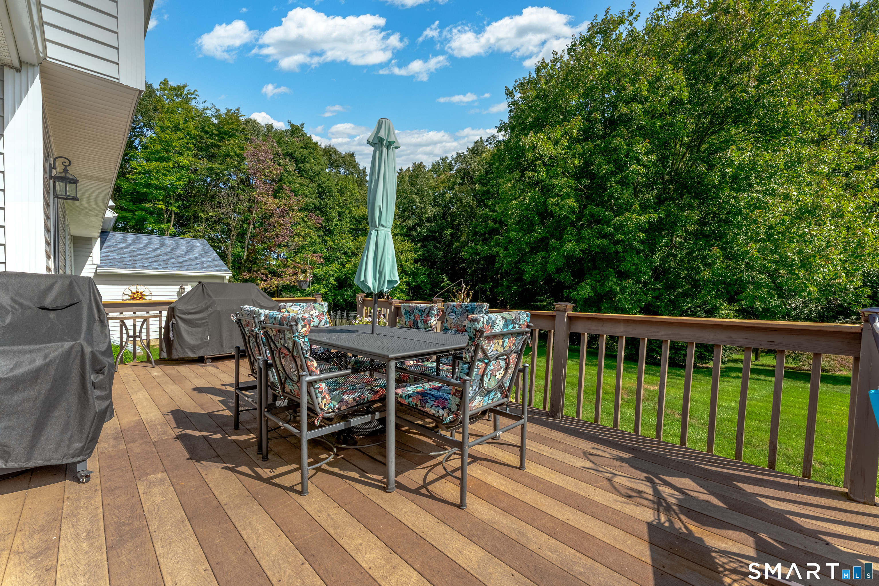 16 Benham Hill Place Hamden CT 06514