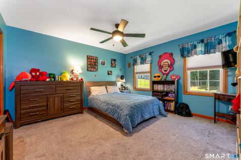 16 Benham Hill Place Hamden CT 06514