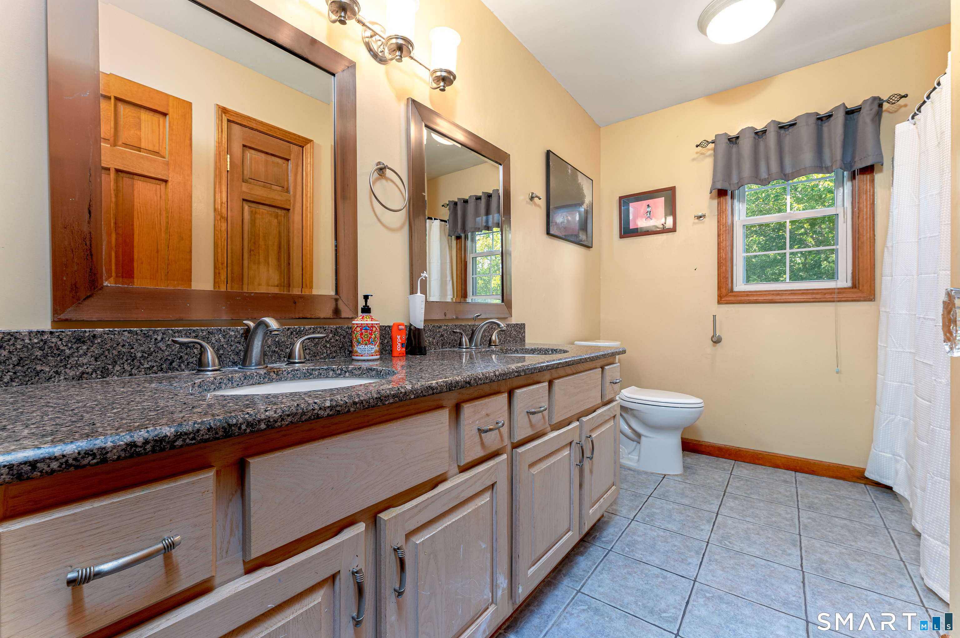 16 Benham Hill Place Hamden CT 06514
