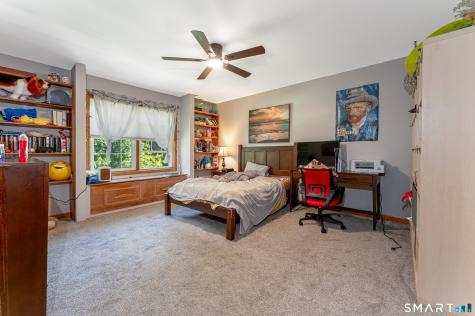 16 Benham Hill Place Hamden CT 06514