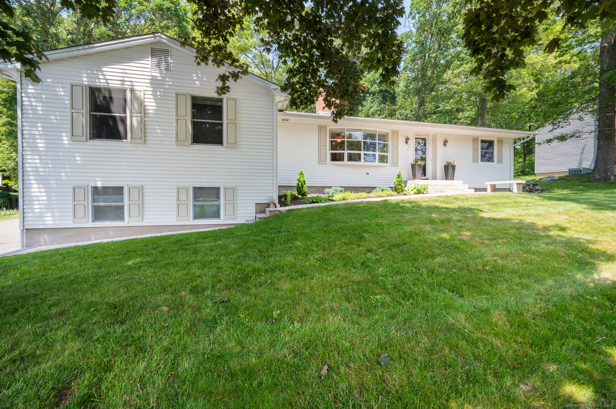 117 Woodfield Road Bristol CT 06010