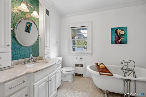 262 Kenyon Street Hartford CT 06105
