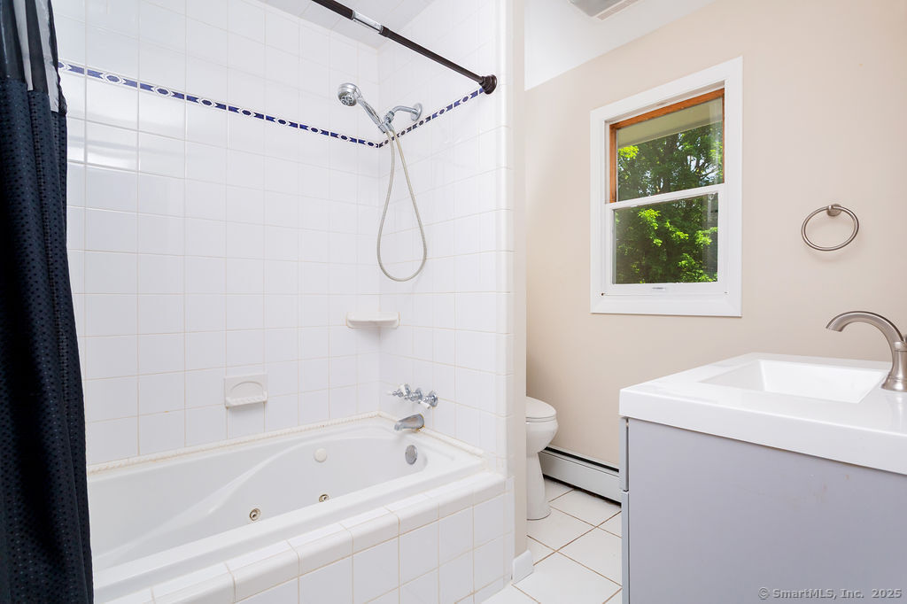 32 Redwood Drive Bethel CT 06801