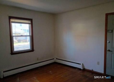 22 Houlton Street Watertown CT 06779