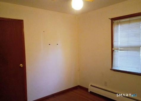 22 Houlton Street Watertown CT 06779