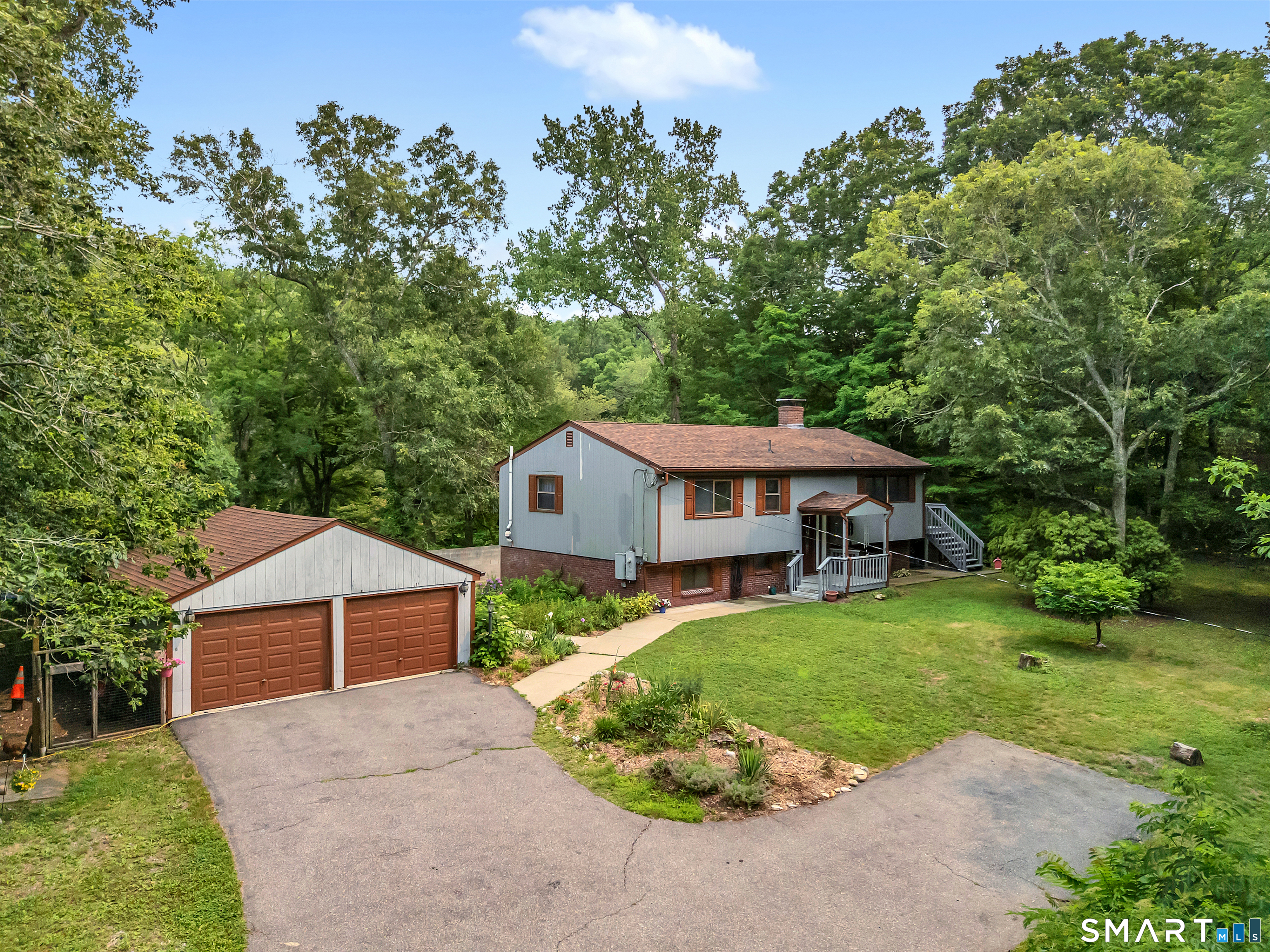 470 Cossaduck Hill Road North Stonington CT 06359