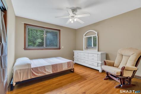 470 Cossaduck Hill Road North Stonington CT 06359