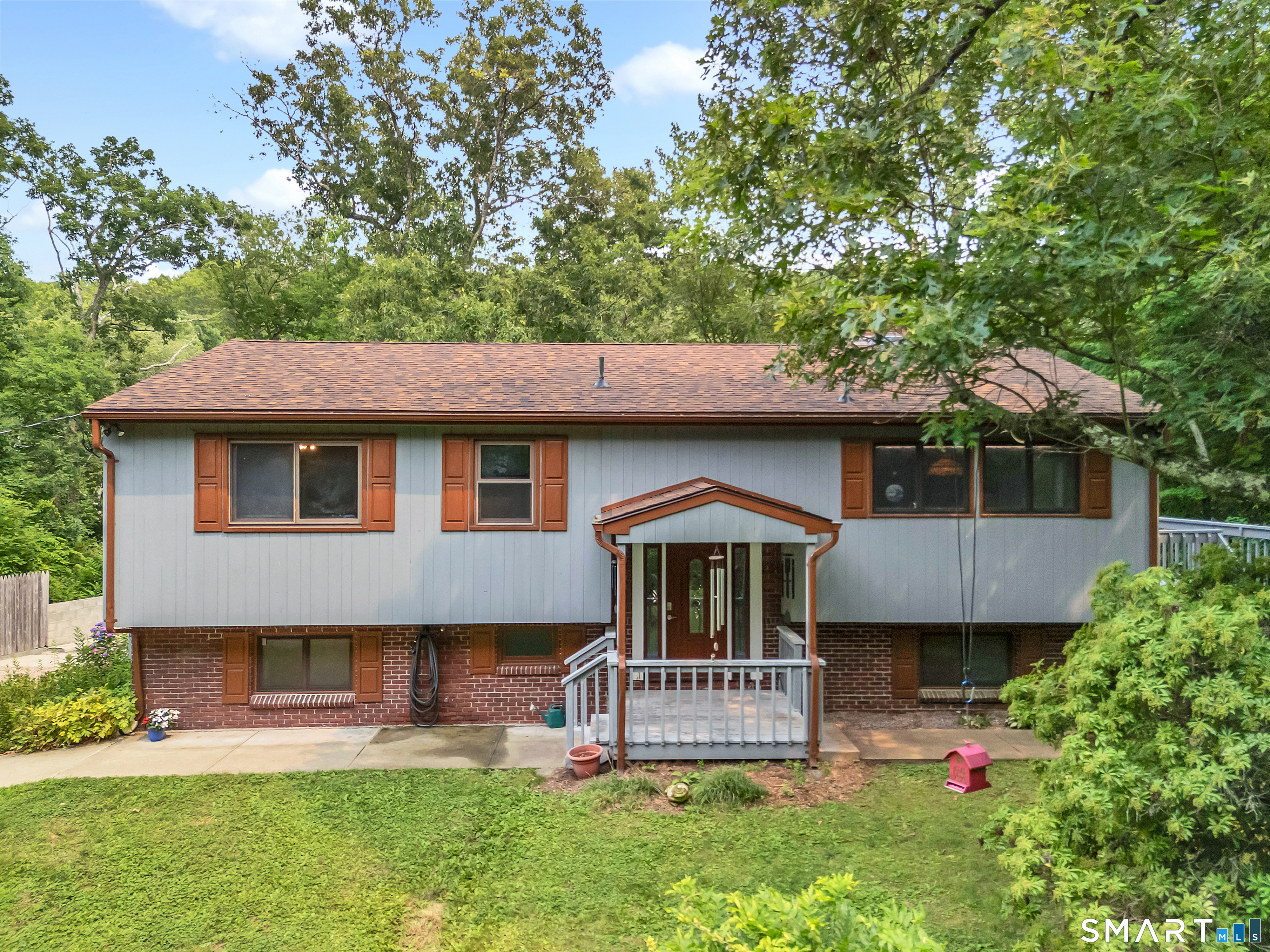 470 Cossaduck Hill Road North Stonington CT 06359