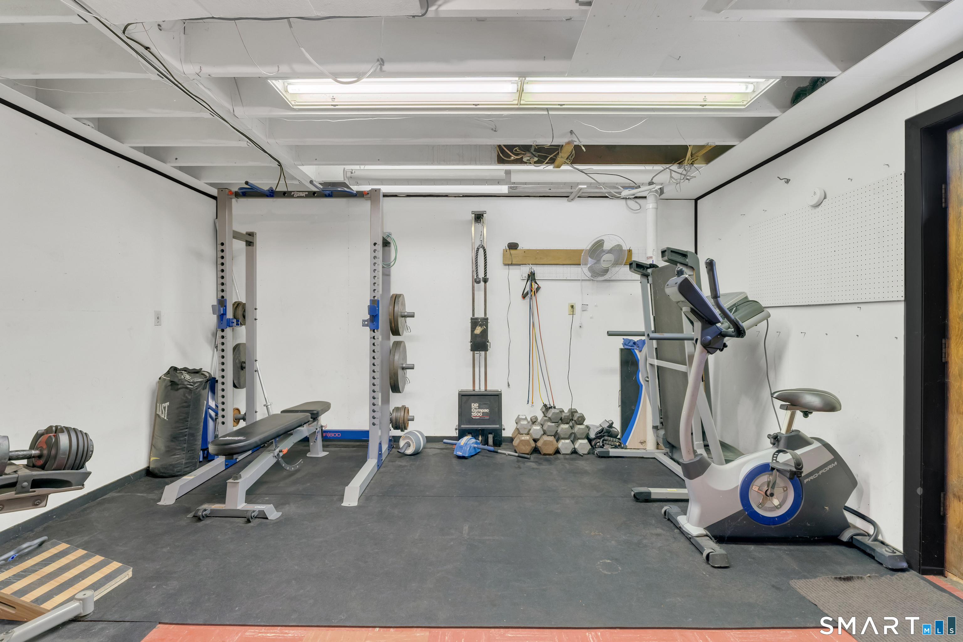 470 Cossaduck Hill Road North Stonington CT 06359