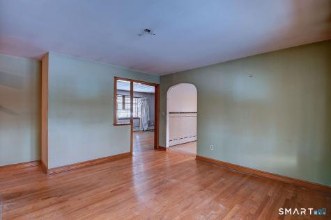 137 Lincoln Street Naugatuck CT 06770