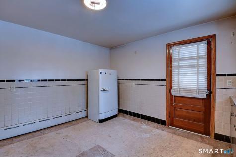 137 Lincoln Street Naugatuck CT 06770