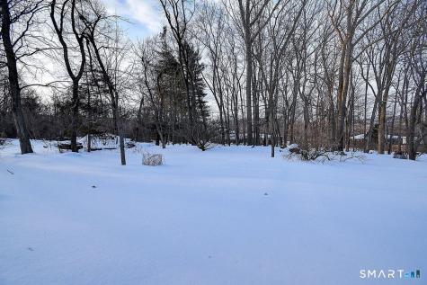 137 Lincoln Street Naugatuck CT 06770