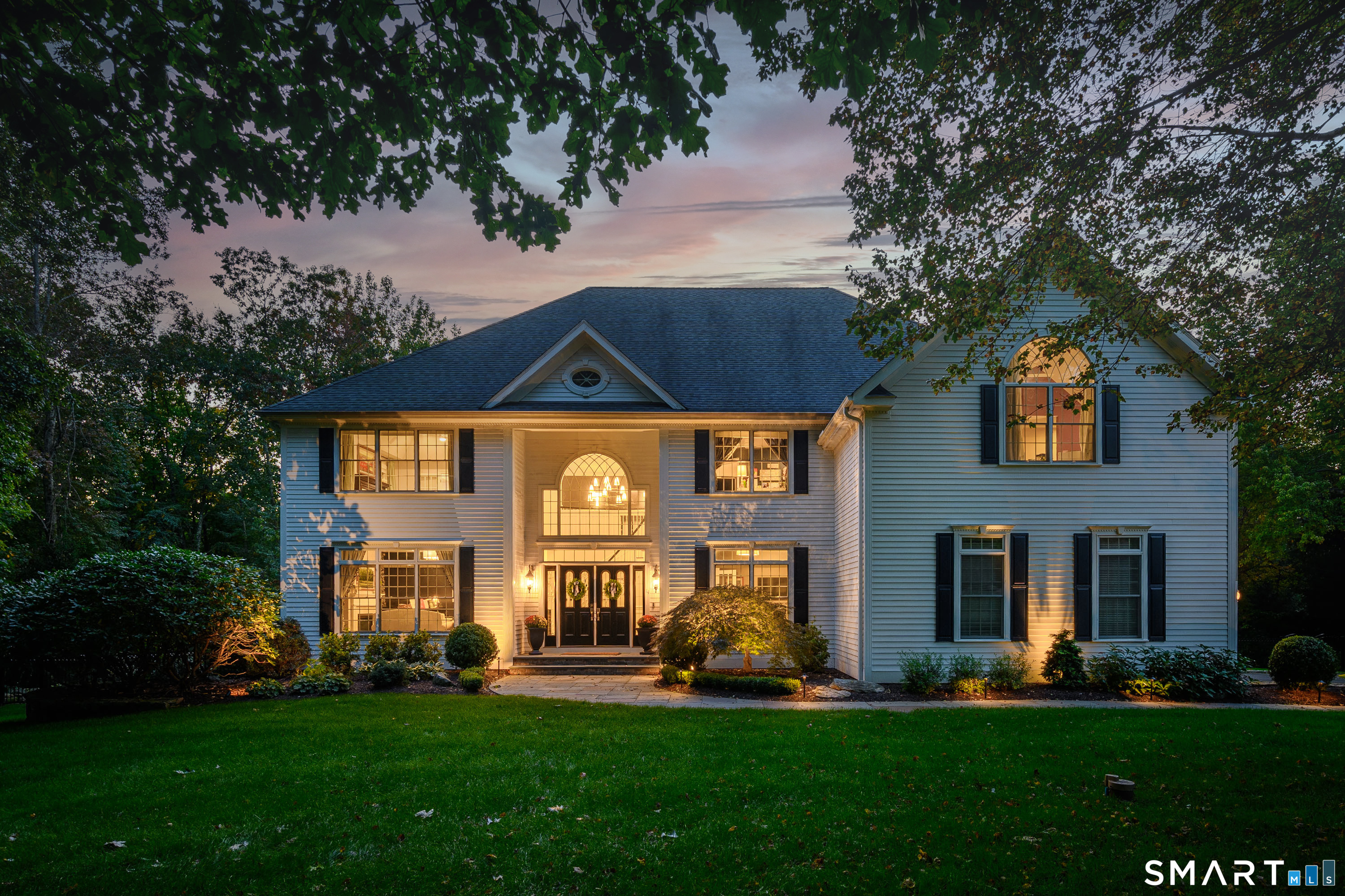 14 Merlins Lane Newtown CT 06470