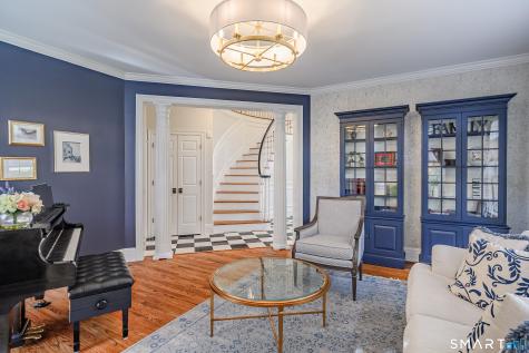 14 Merlins Lane Newtown CT 06470