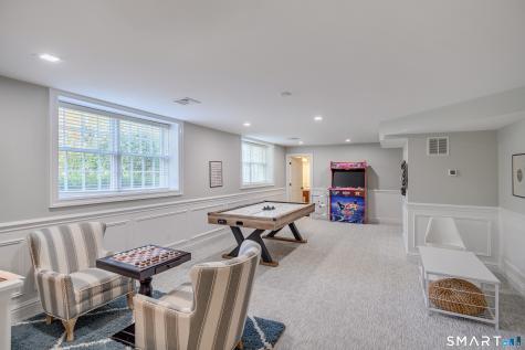 14 Merlins Lane Newtown CT 06470