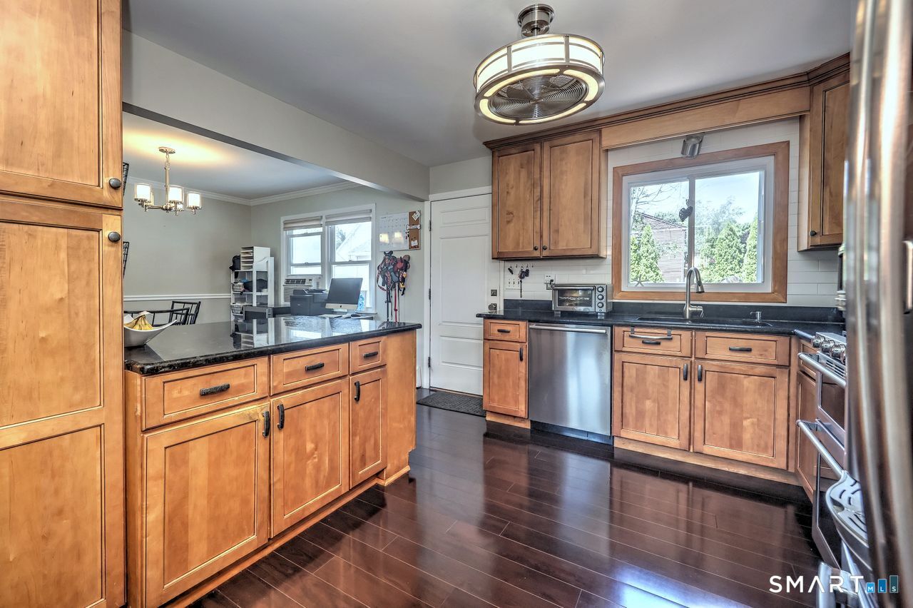 206 Ocean Avenue Stratford CT 06615