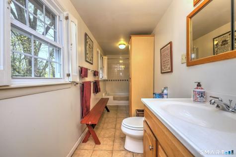 615 James Farm Road Stratford CT 06614