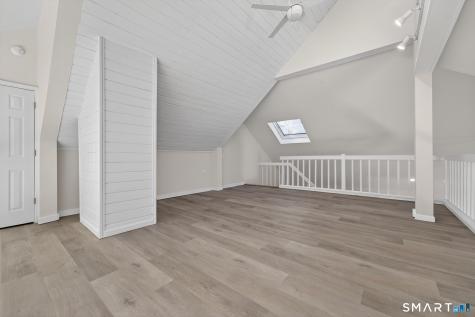 44 Chamberlain Hill Road Middletown CT 06457