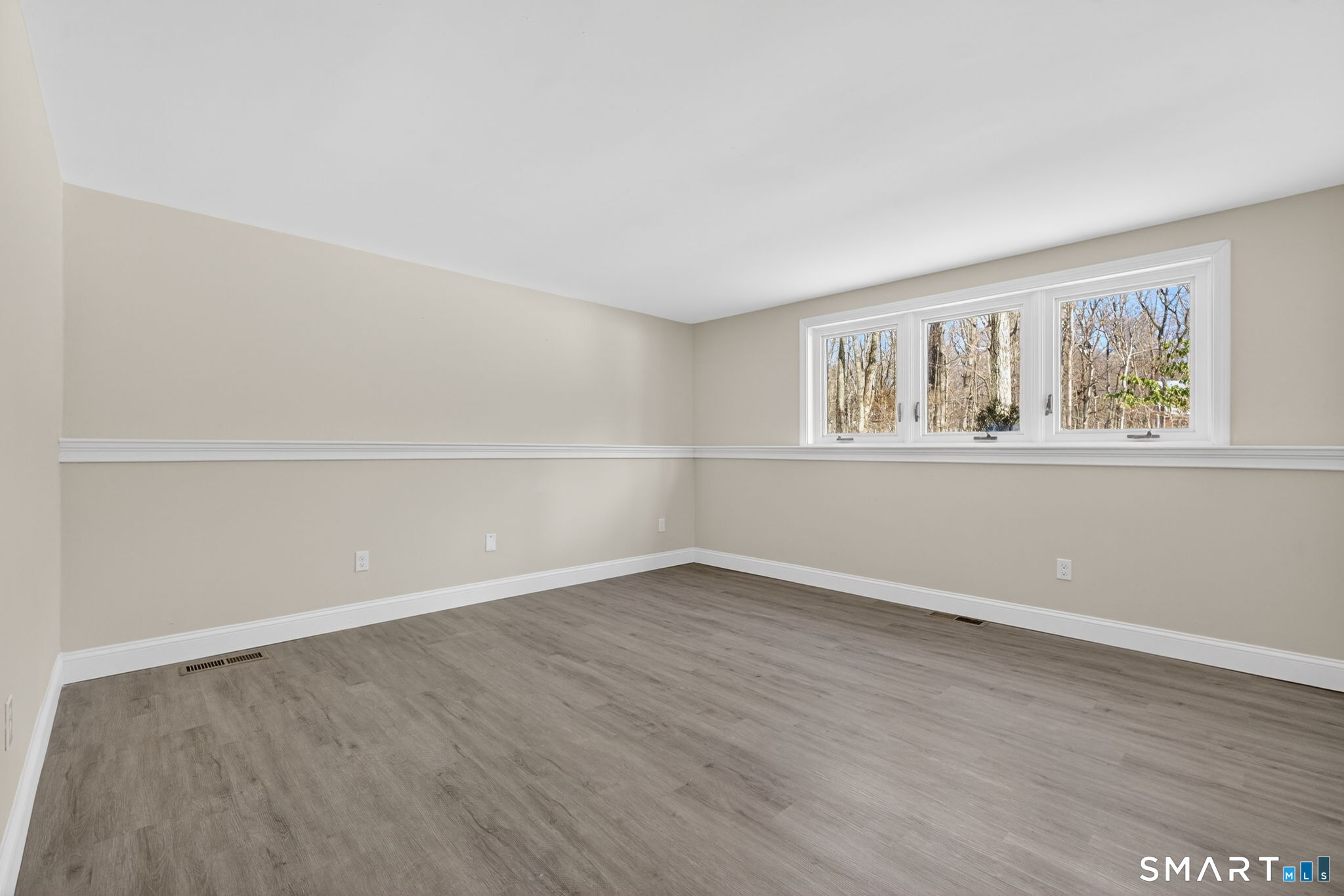 44 Chamberlain Hill Road Middletown CT 06457