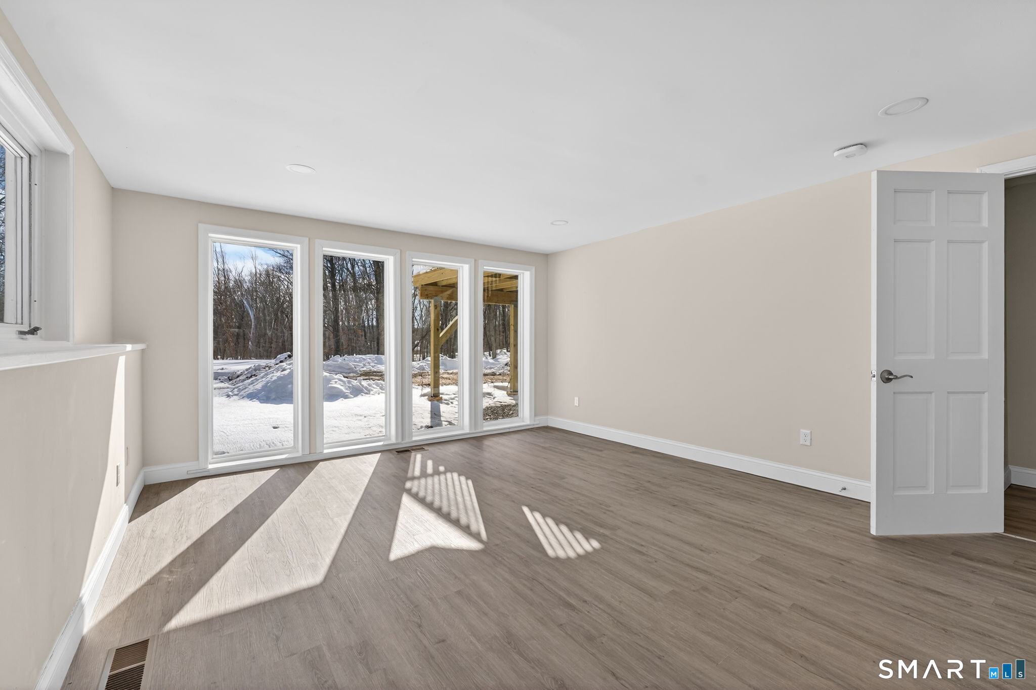 44 Chamberlain Hill Road Middletown CT 06457