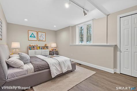 44 Chamberlain Hill Road Middletown CT 06457