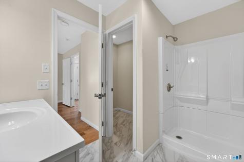 44 Chamberlain Hill Road Middletown CT 06457