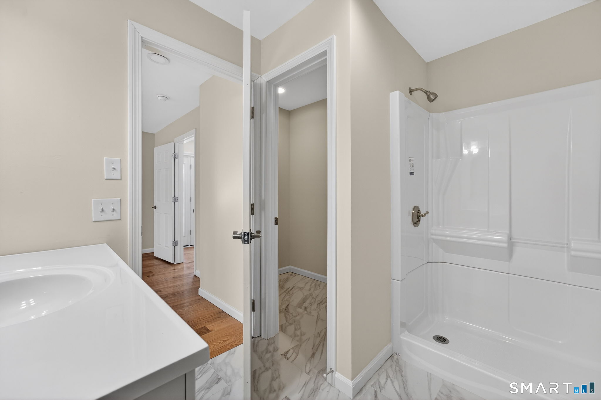 44 Chamberlain Hill Road Middletown CT 06457