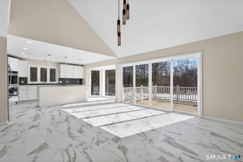 44 Chamberlain Hill Road Middletown CT 06457