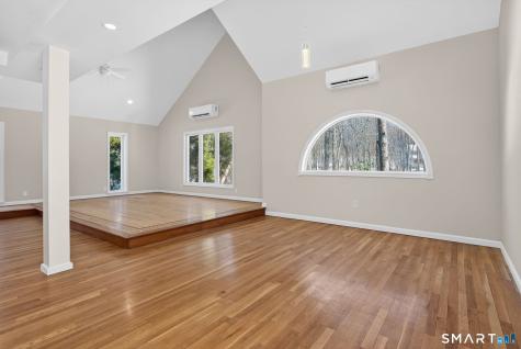 44 Chamberlain Hill Road Middletown CT 06457