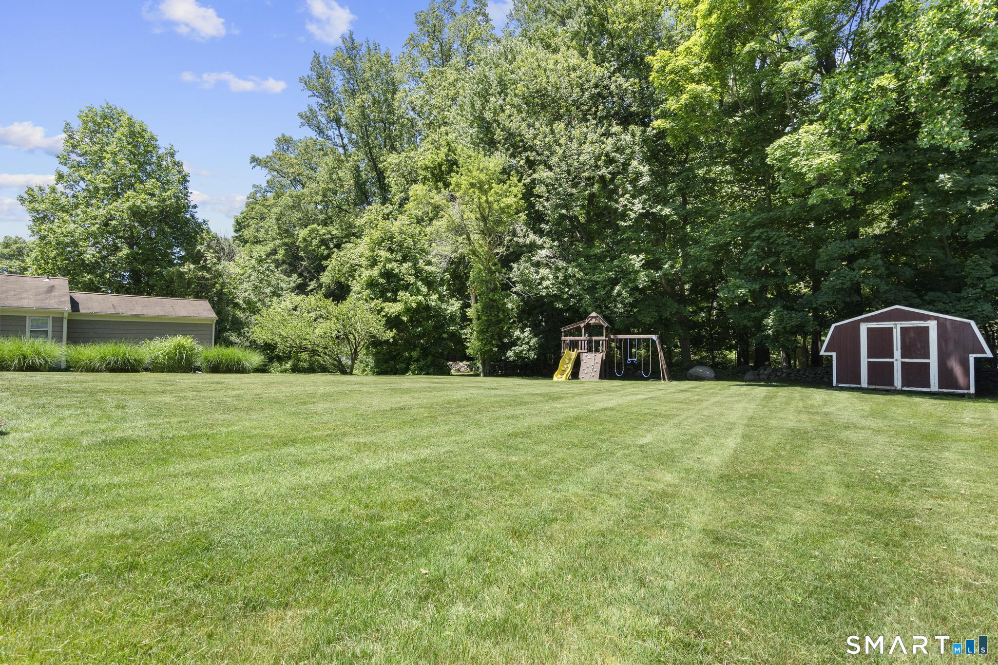 45 Woodridge Circle Trumbull CT 06611