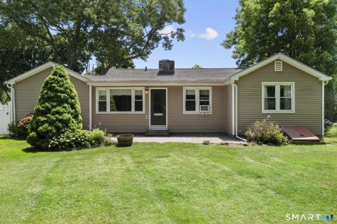 45 Woodridge Circle Trumbull CT 06611
