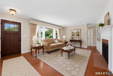45 Woodridge Circle Trumbull CT 06611