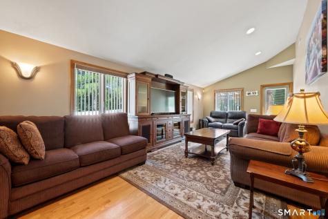 220 Coleman Road Middletown CT 06457