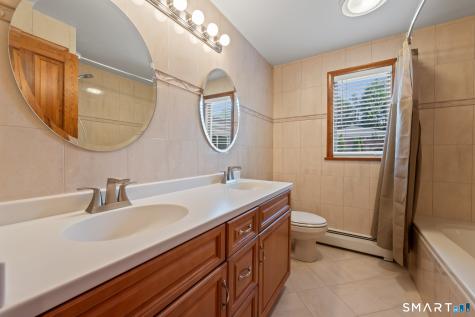 220 Coleman Road Middletown CT 06457