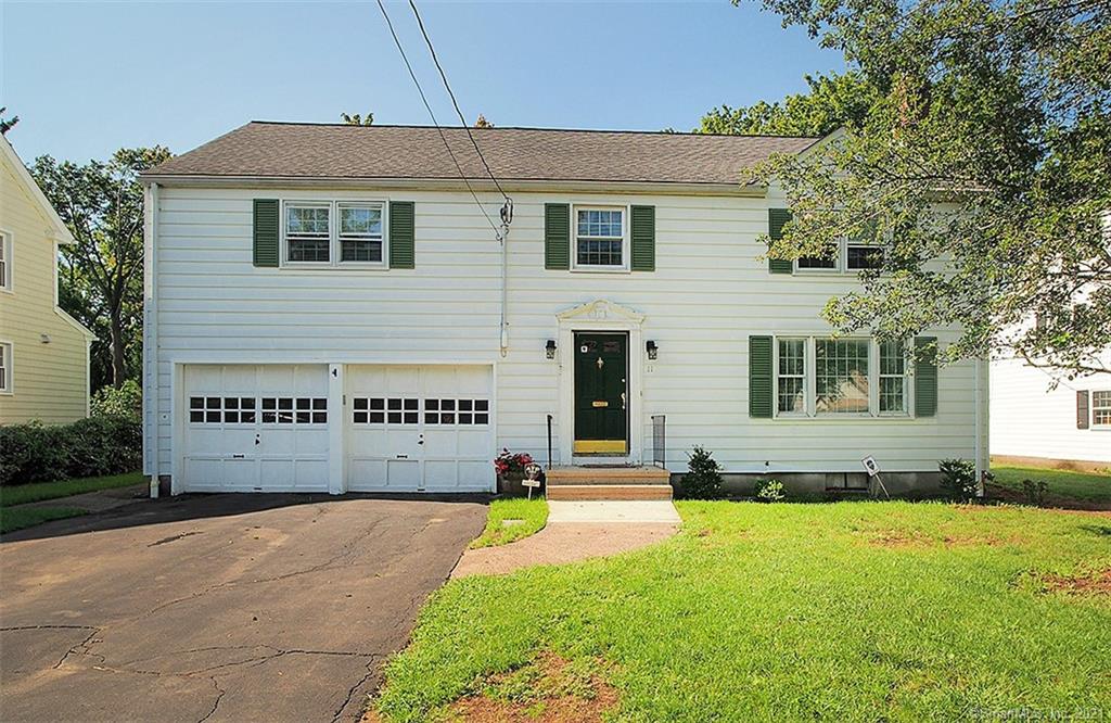 11 Mountain View Terrace North Haven CT 06473