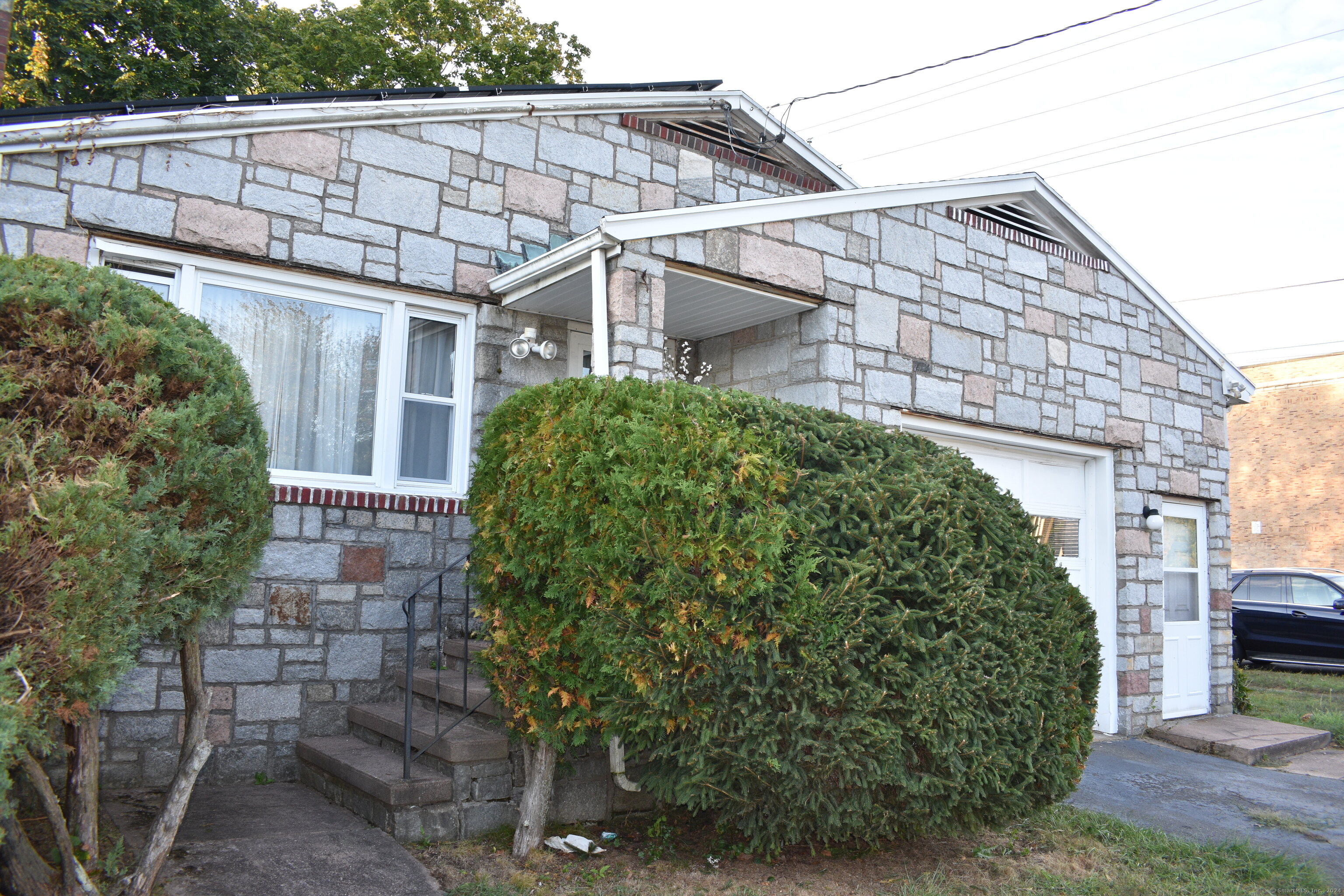 73 Ogden Street West Haven CT 06516