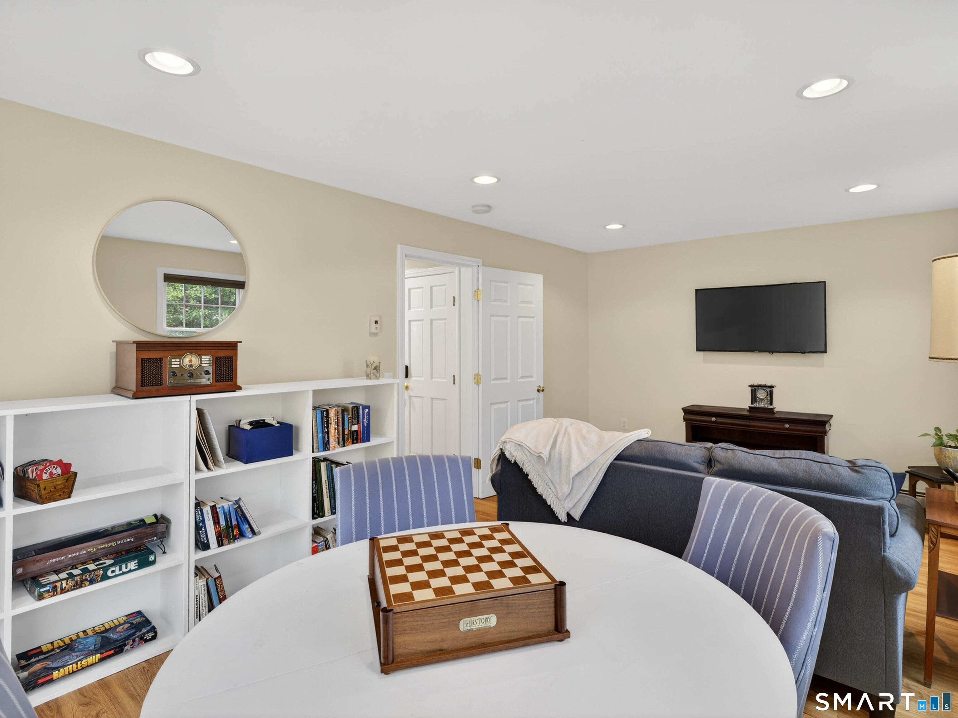 99 Main Street Stonington CT 06378
